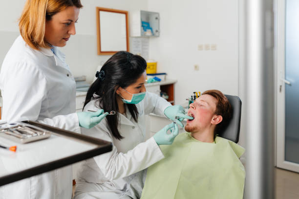 Best Emergency Dental Extractions in Oaklyn, NJ